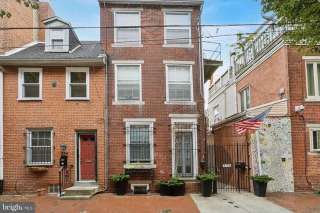 $234,999 | 536 Montrose Street, Unit A, Philadelphia, PA 19147