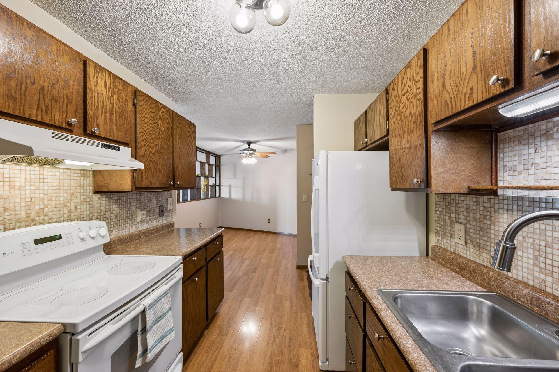 1 West Lake Street, Unit 420 Minneapolis, MN 55408 - Photo 13 of 37
