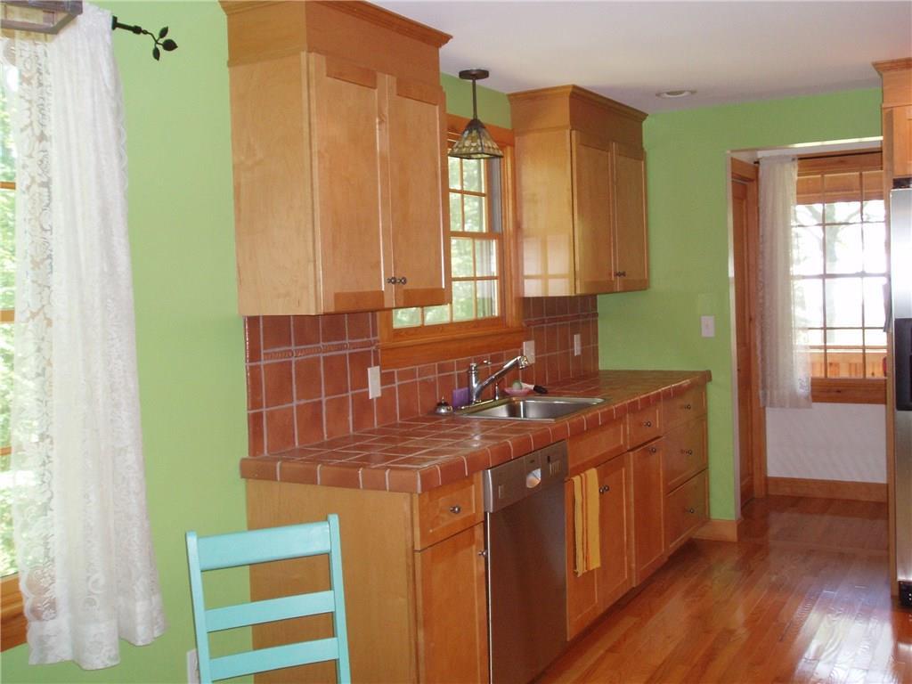 389 S Road Chebeague Island, ME 04017 - Photo 5 of 33 Photo