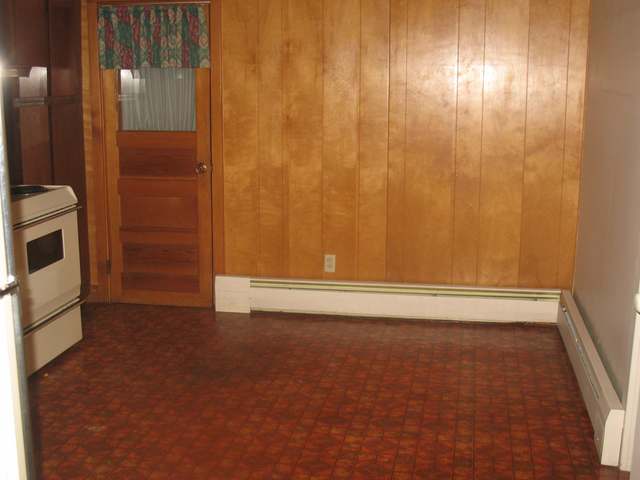 909 Margaret Street Rhinelander, WI 54501 - Photo 4 of 6 Gallery Image 4