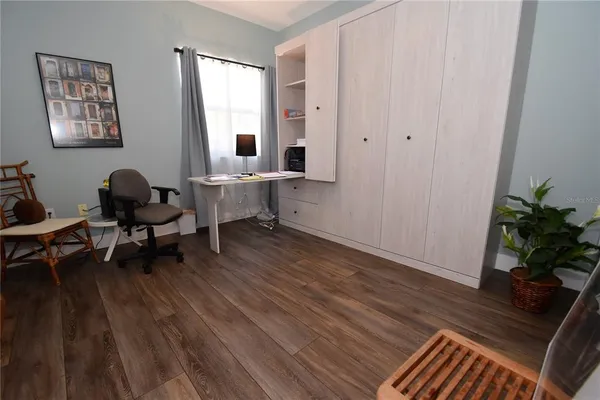 $2,500 | 1631 Starling Drive, Unit 204, Sarasota, FL 34231