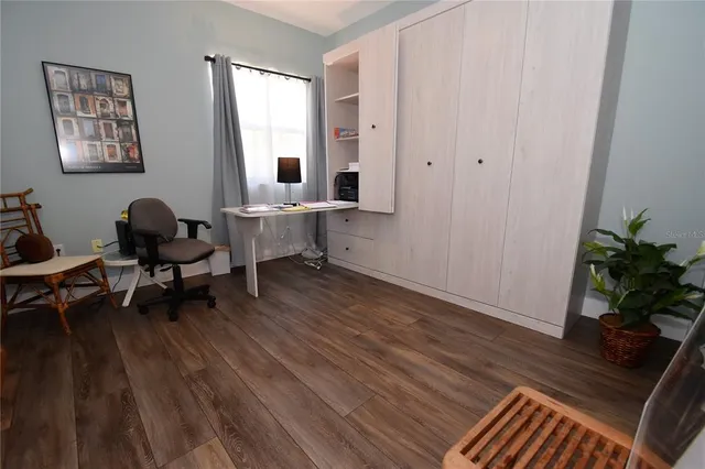 $2,500 | 1631 Starling Drive, Unit 204, Sarasota, FL 34231