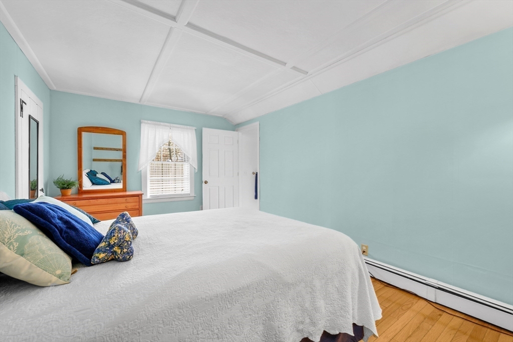 21 Nearmeadows Road Yarmouth, MA 02673 - Photo 20 of 35