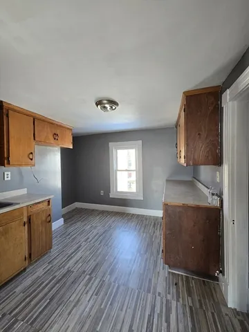 $1,900 | 254 Oakland Street, Unit 3, Springfield, MA 01108