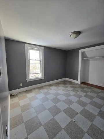 $1,900 | 254 Oakland Street, Unit 3, Springfield, MA 01108