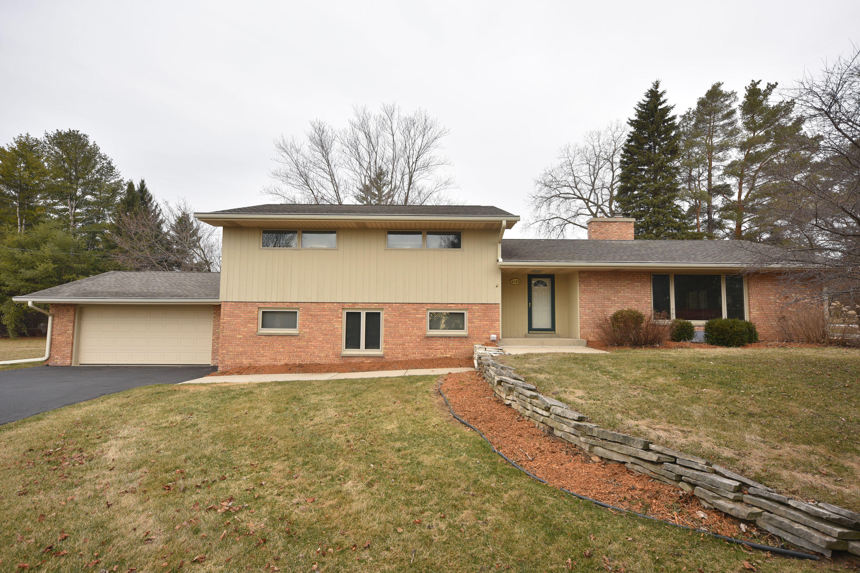 6125 W Chapel Hill Rd