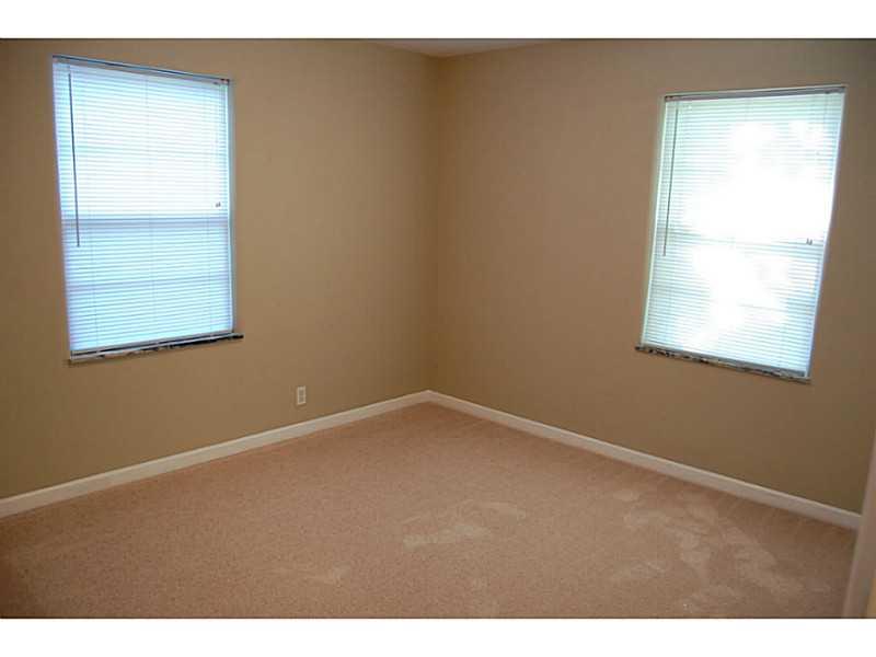 75 Burbank Road Indianapolis, IN 46219 - Photo 13 of 16 Gallery Image 13