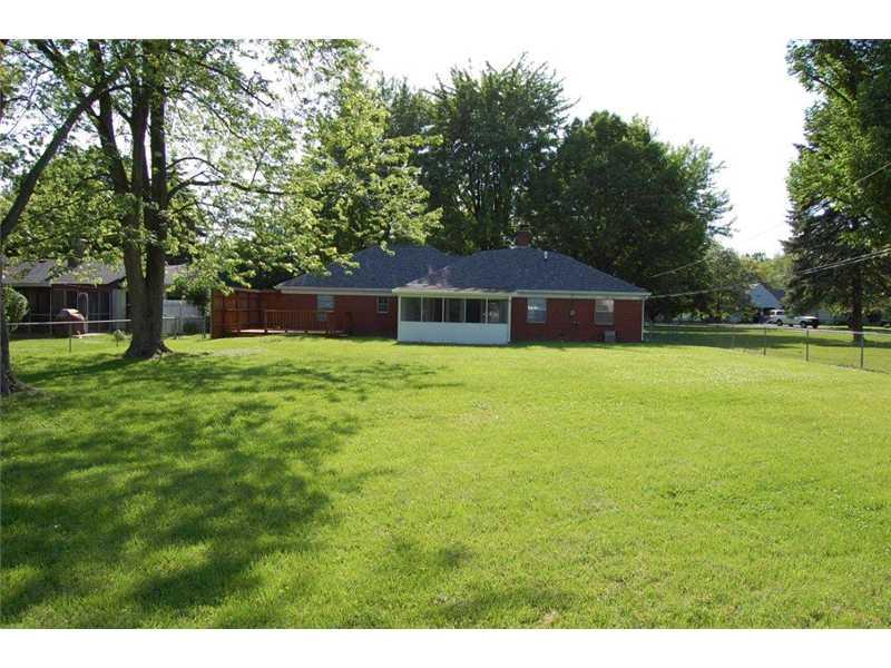 75 Burbank Road Indianapolis, IN 46219 - Photo 6 of 16 Gallery Image 6