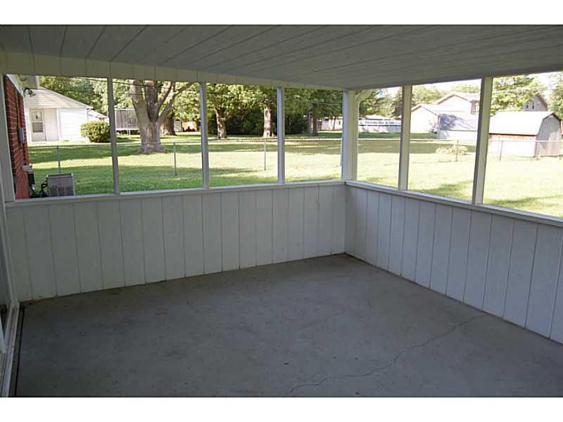 75 Burbank Road Indianapolis, IN 46219 - Photo 10 of 16 Gallery Image 10
