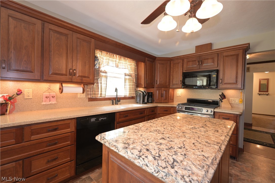 18800 Whitehead Road Lagrange, OH 44050 - Photo 17 of 34