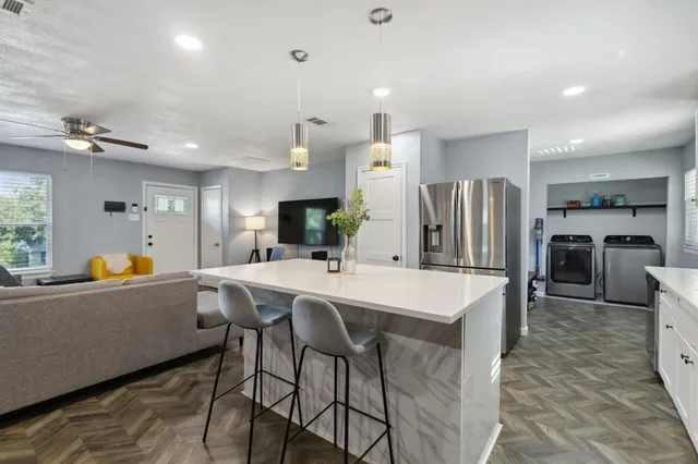 $2,800 | 2630 Springvale Drive, Farmers Branch, TX 75234