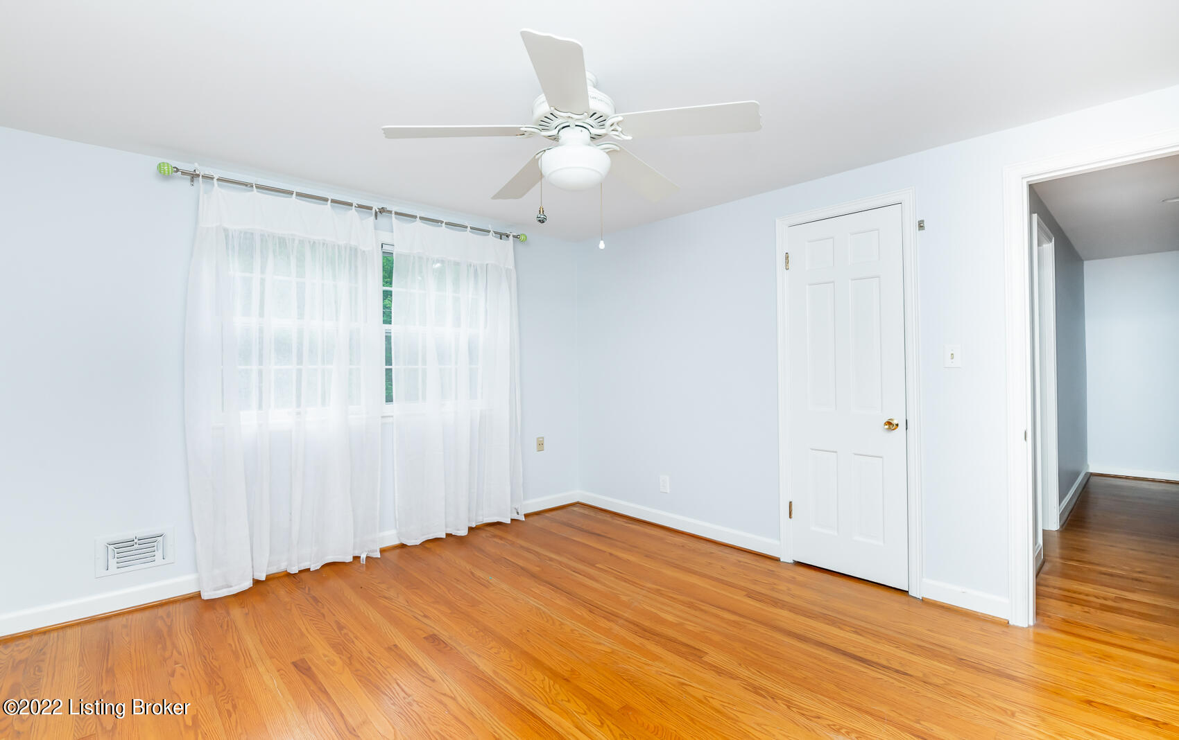 5611 Apache Road Louisville, KY 40207 - Photo 79 of 108 MLS-186