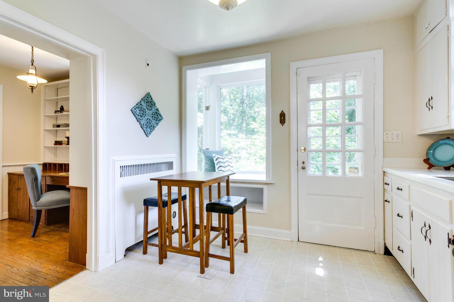 5315 Wriley Road Bethesda, MD 20816 - Photo 8 of 21 Kitchen