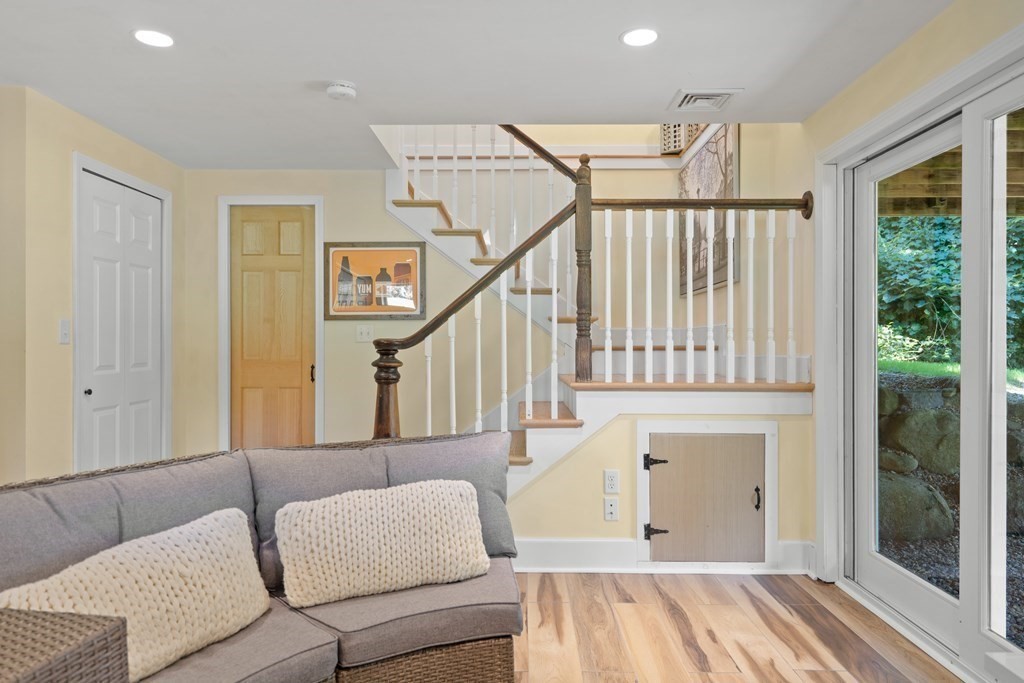 146 Tilden Road Scituate, MA 02066 - Photo 15 of 30