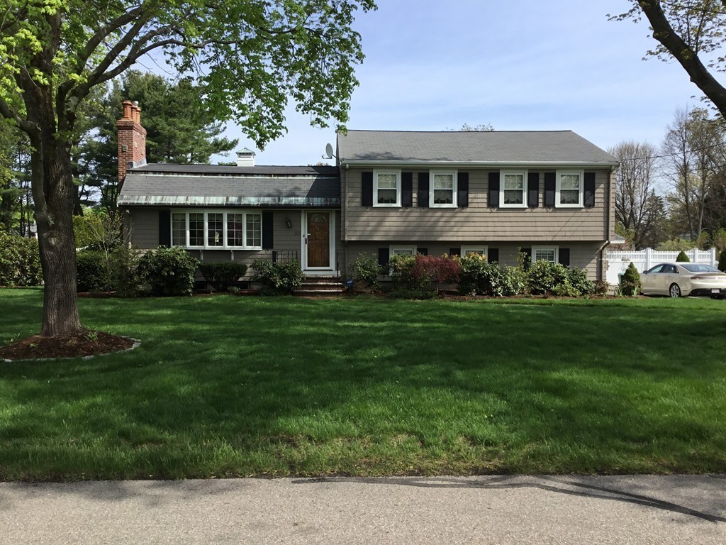 39 Spellman Road Westwood, MA 02090 - Photo 1 of 25 Gallery Image 1