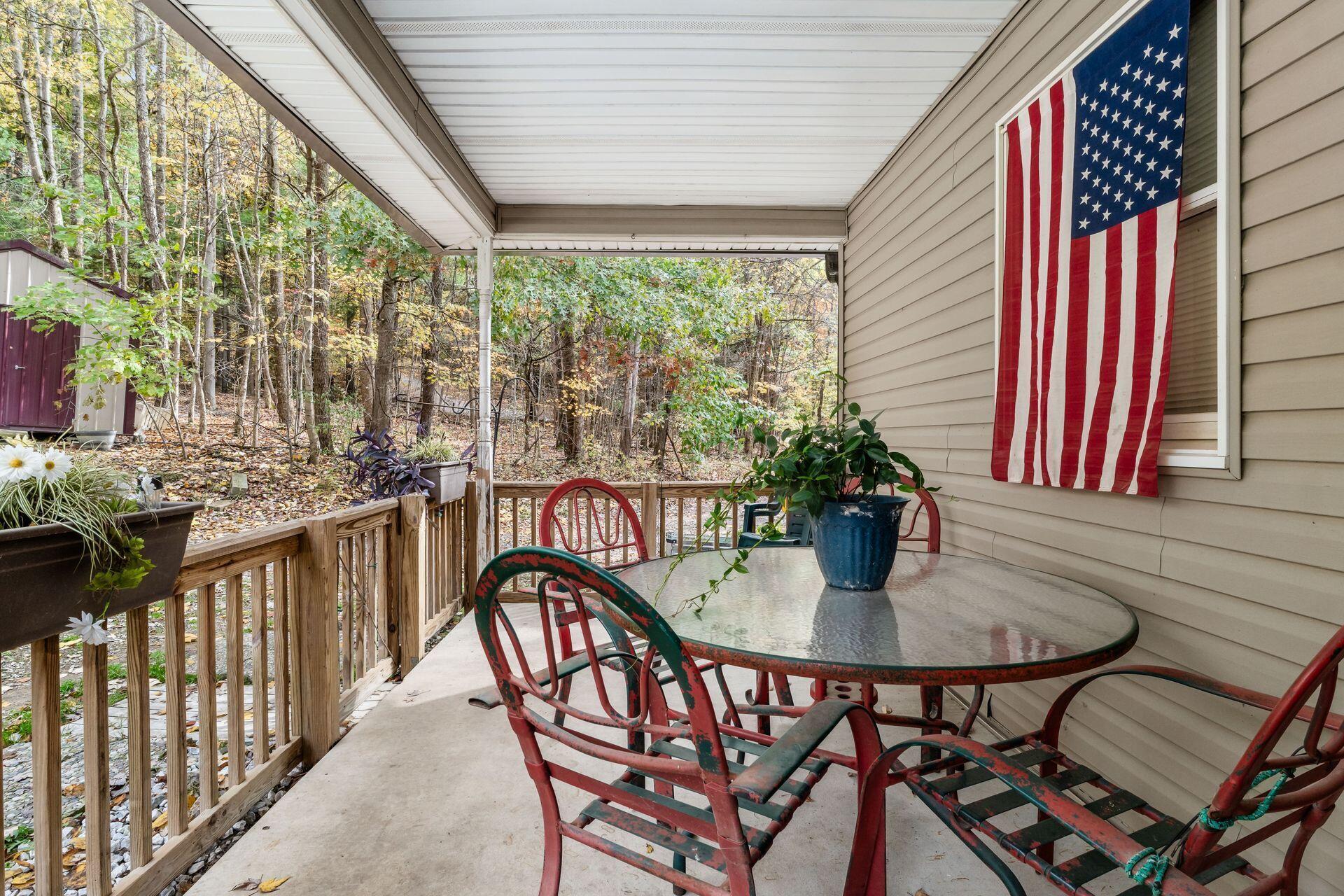 9080 Mulberry Road Mount Perry, OH 43760 - Photo 4 of 33 Front Porch