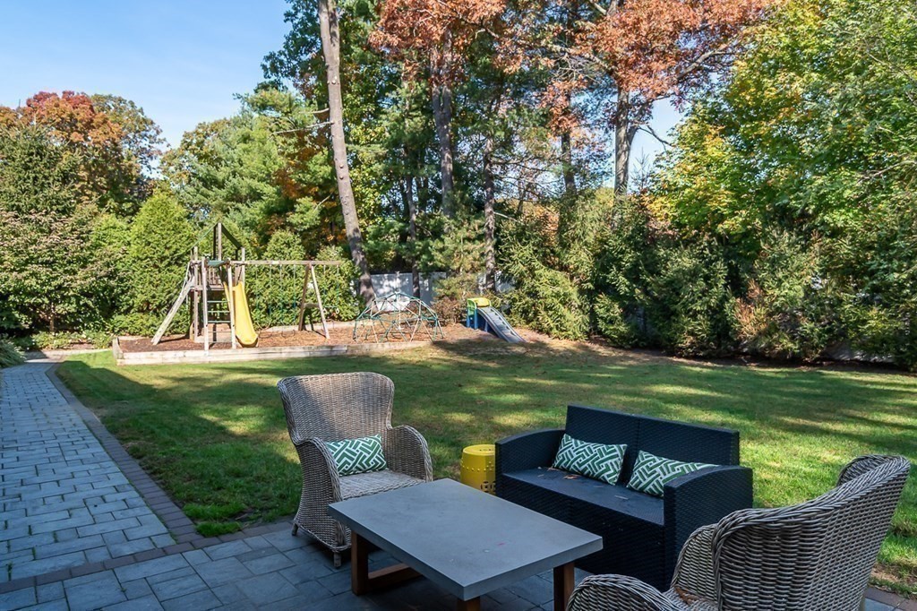 27 Tanglewood Road Wellesley, MA 02481 - Photo 26 of 27