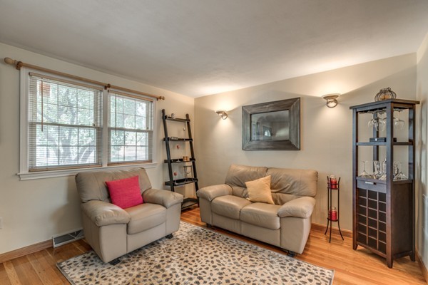 100 Hooper Road, Unit 100 Dedham, MA 02026 - Photo 5 of 28 Gallery Image 5