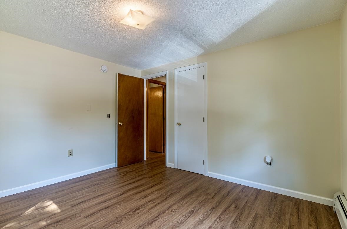 448 Portland Street Rochester, NH 03867 - Photo 8 of 26
