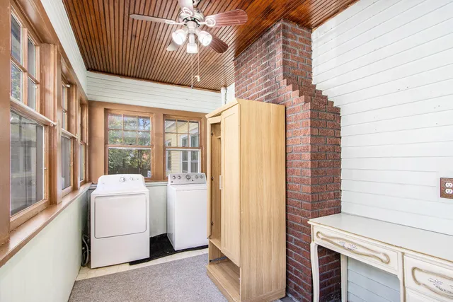 $199,500 | 117 South Adams Street, Lawton, MI 49065