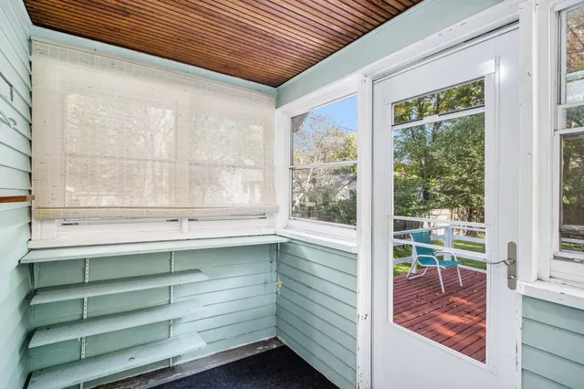 $199,500 | 117 South Adams Street, Lawton, MI 49065