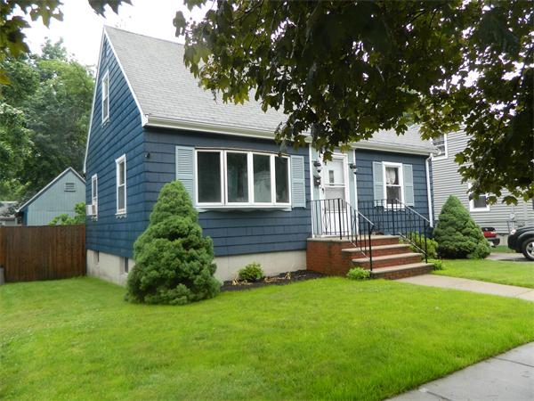 12 Windham Road Boston, MA 02136 - Photo 2 of 22 Gallery Image 2