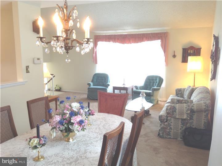 682 Mueller Road Warminster, PA 18974 - Photo 3 of 15 Gallery Image 3