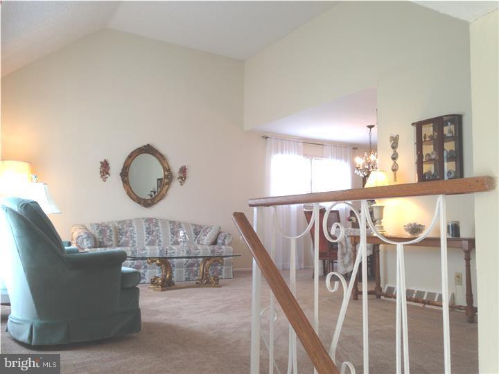 682 Mueller Road Warminster, PA 18974 - Photo 8 of 15 Gallery Image 8