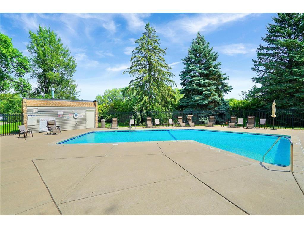 4045 Hodgson Road, Unit 109 Shoreview, MN 55126 - Photo 21 of 21 Gallery Image 21