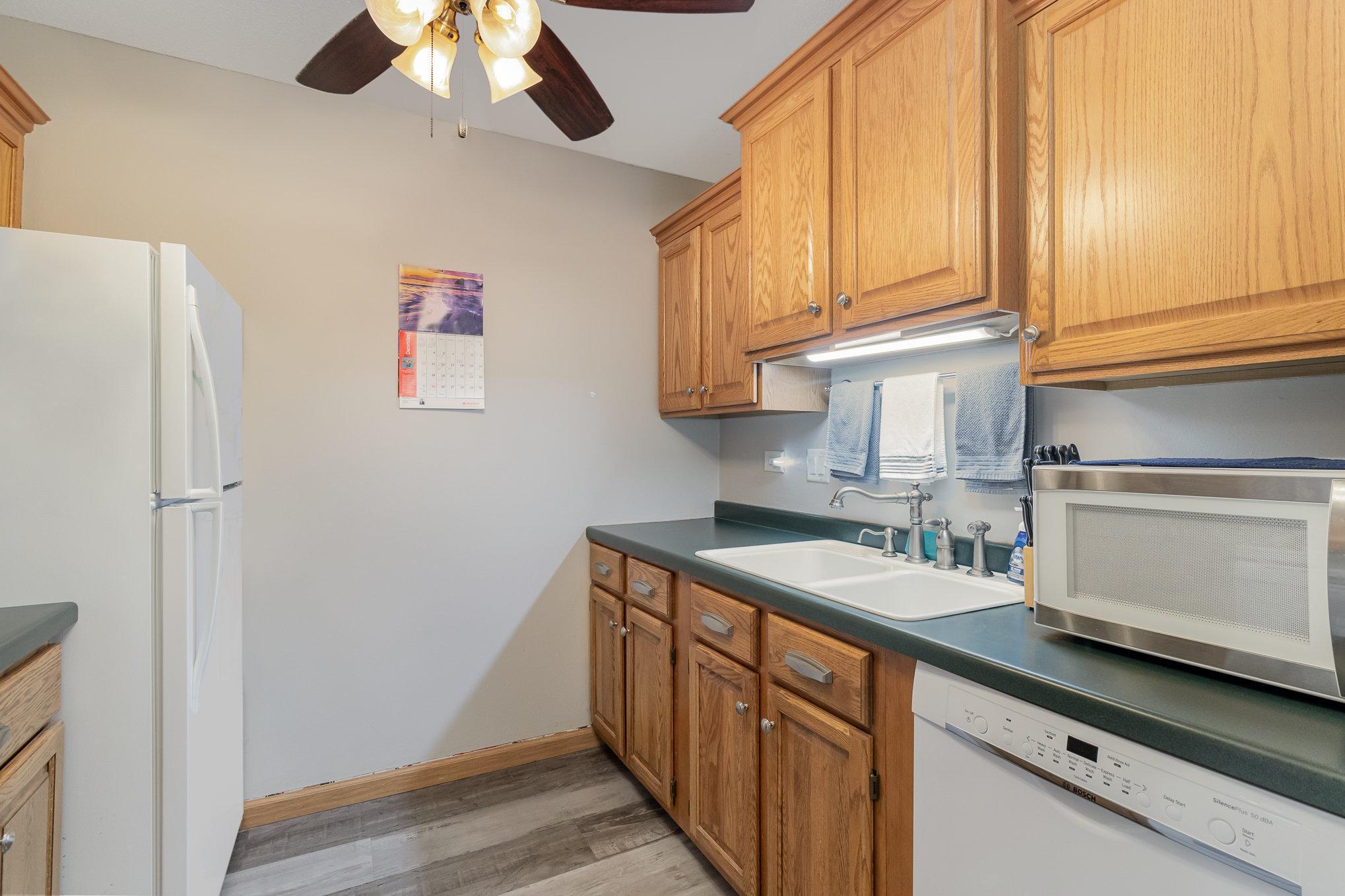 4045 Hodgson Road, Unit 109 Shoreview, MN 55126 - Photo 8 of 21 Gallery Image 8