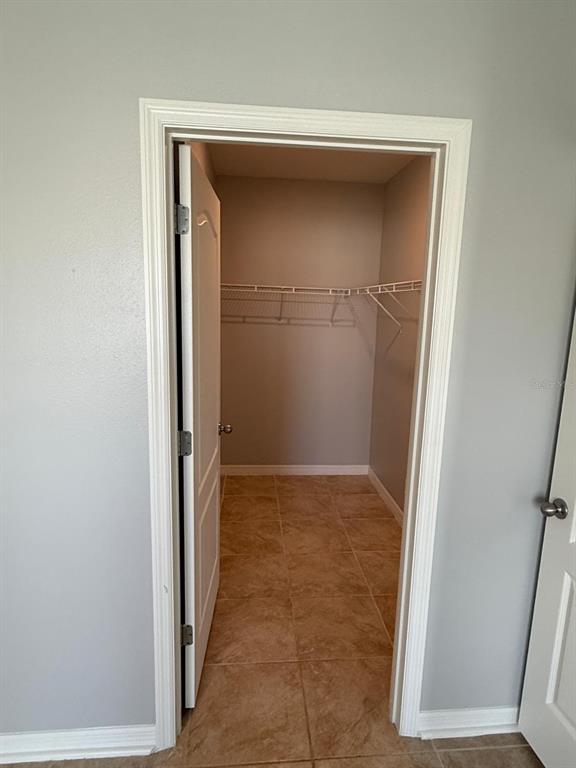 754 Chinoy Road Davenport, FL 33837 - Photo 18 of 26 a view of closet