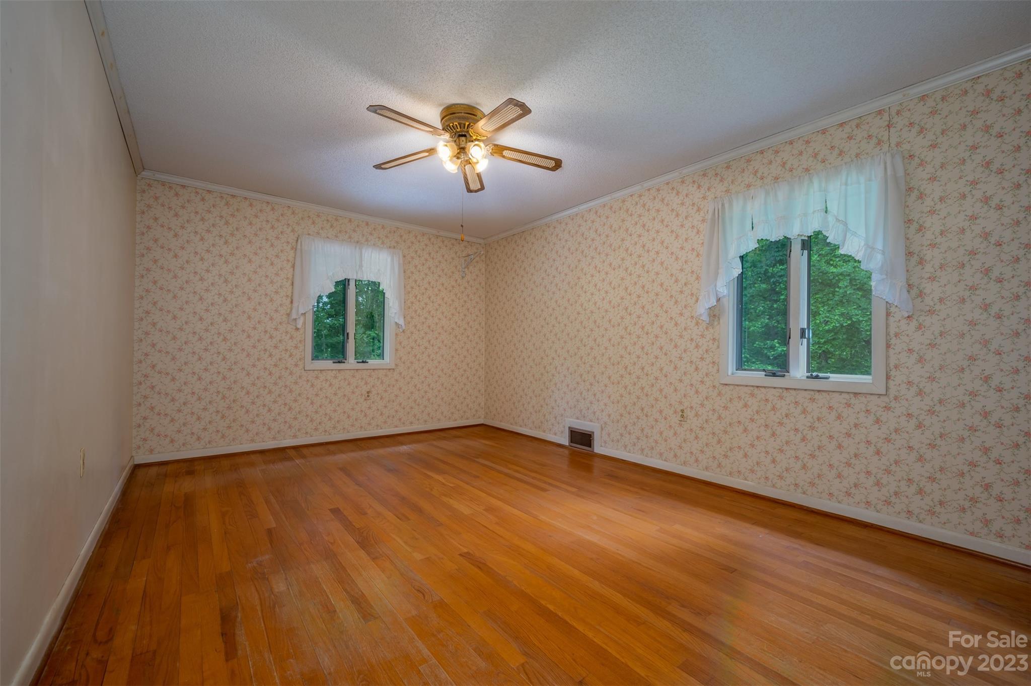 2046 Houston Road Columbus, NC 28722 - Photo 13 of 47 Gallery Image 13