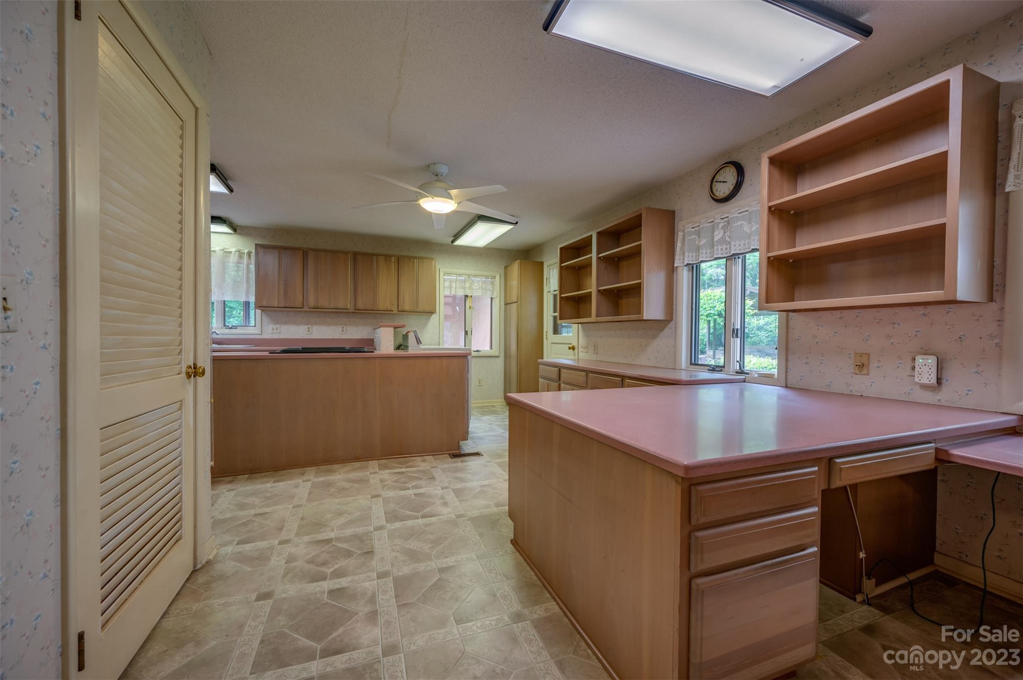 2046 Houston Road Columbus, NC 28722 - Photo 8 of 47 Gallery Image 8