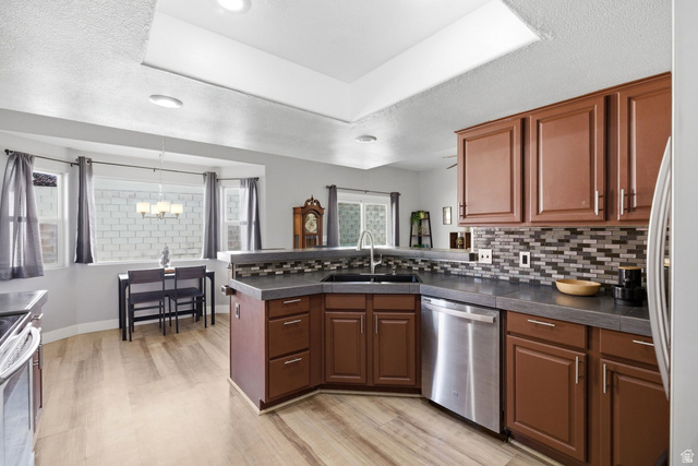 2883 Overlook Drive St. George, UT 84790 - Photo 5 of 36
