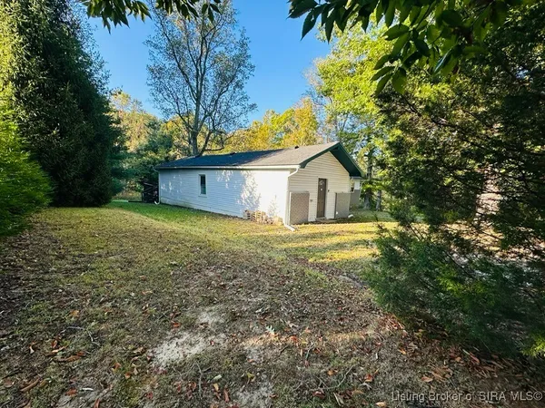 $209,900 | 11435 Bradford Road, Greenville, IN 47124