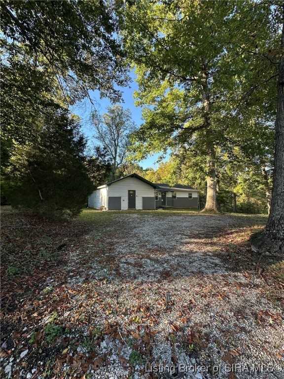 11435 Bradford Road Greenville, IN 47124 - Photo 24 of 32