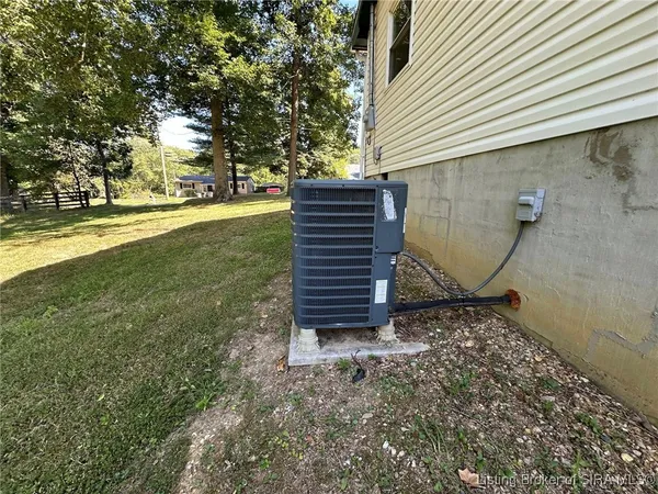 $209,900 | 11435 Bradford Road, Greenville, IN 47124