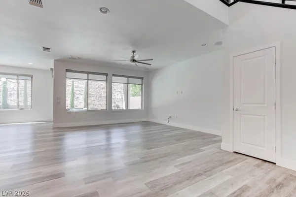 $4,000 | 12735 Coastline Shadow Street, Las Vegas, NV 89141