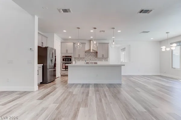 $4,000 | 12735 Coastline Shadow Street, Las Vegas, NV 89141