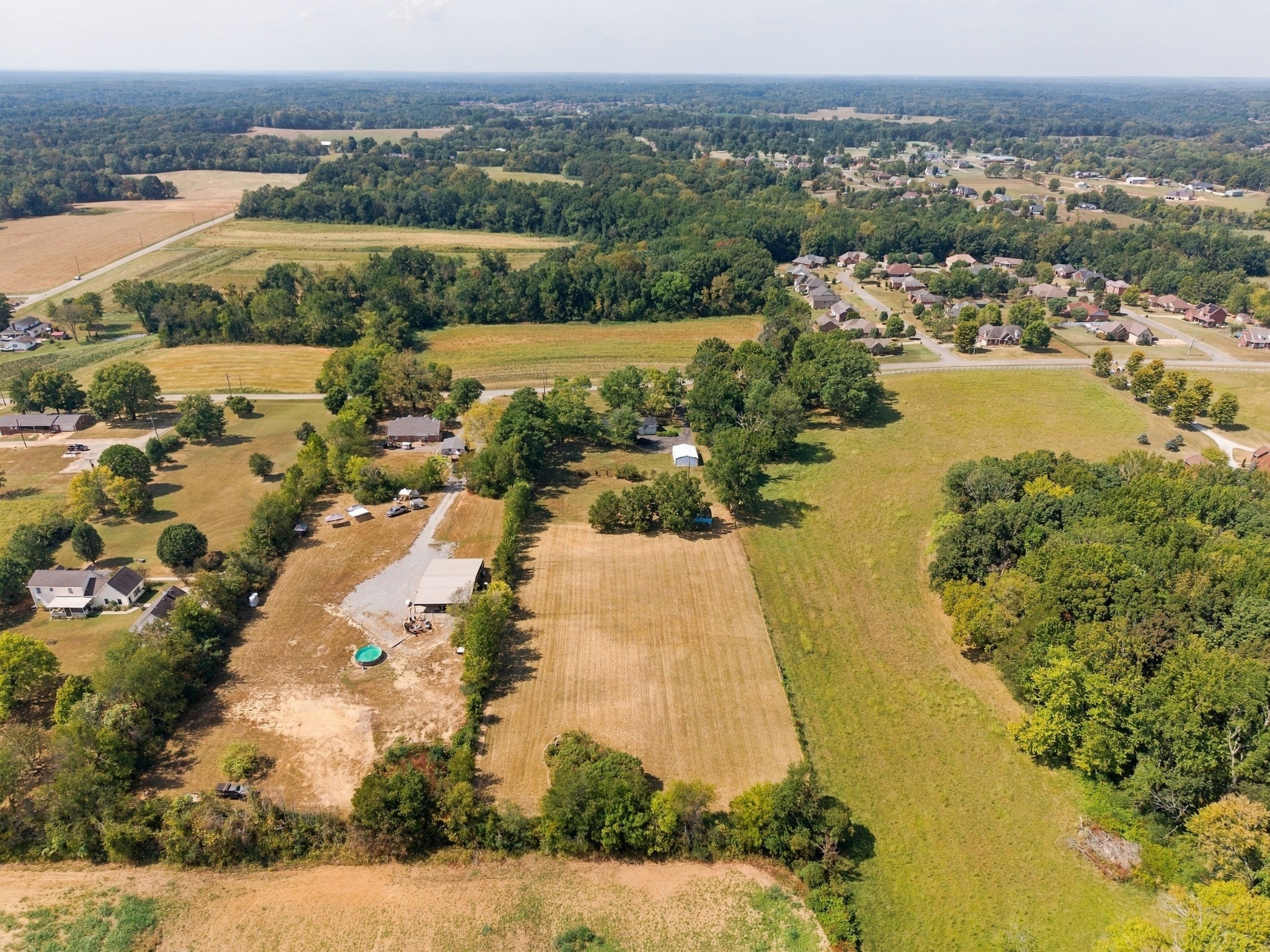 1807 Nelson Road Greenbrier, TN 37072 - Photo 7 of 29 Gallery Image 7