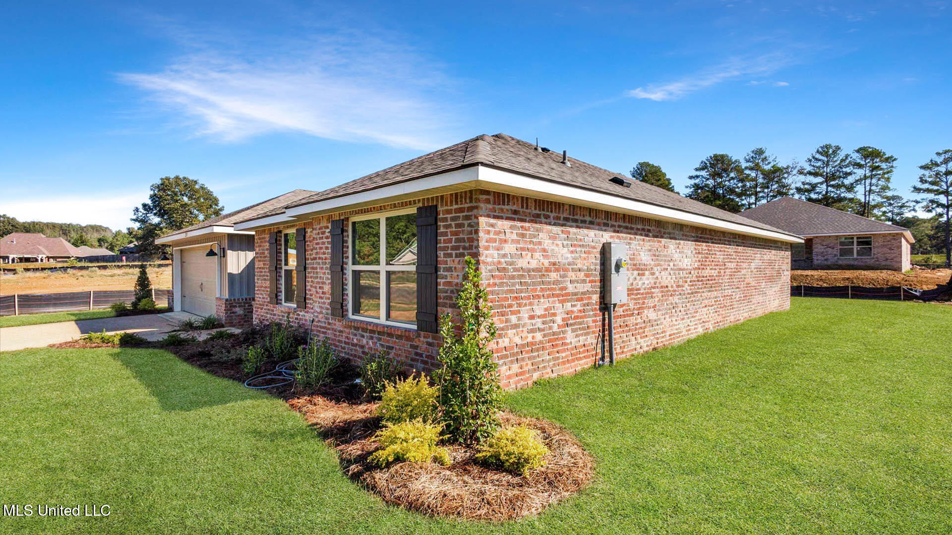 213 Raulston Drive Byram, MS 39272 - Photo 3 of 36 03-3HTP6982