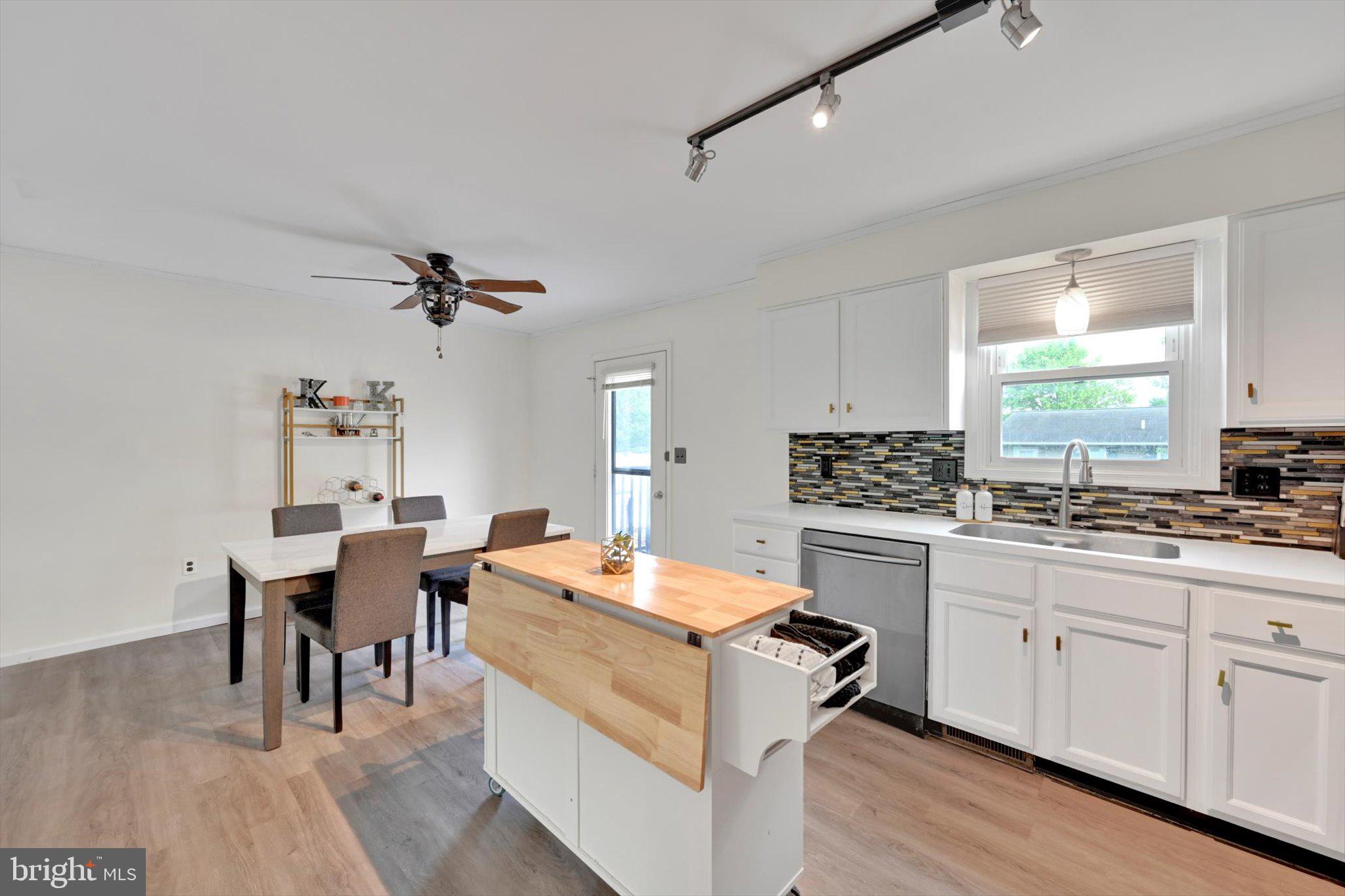 23 Hayloft Road Denver, PA 17517 - Photo 6 of 34 Gallery Image 6
