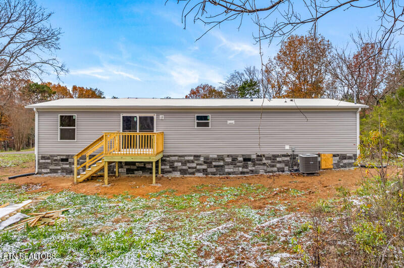 2242 Fortune Road Talbott, TN 37877 - Photo 3 of 39 IMG_4251