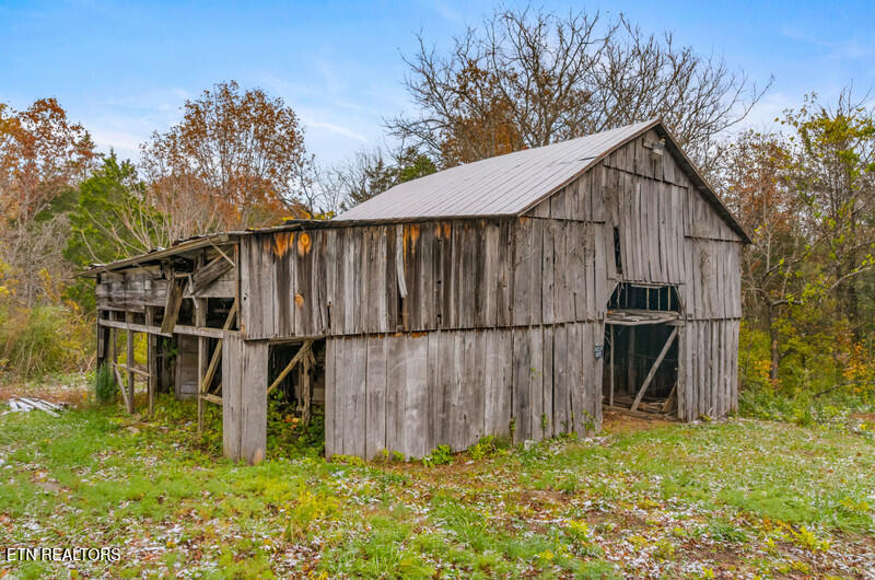 2242 Fortune Road Talbott, TN 37877 - Photo 36 of 39 IMG_4285