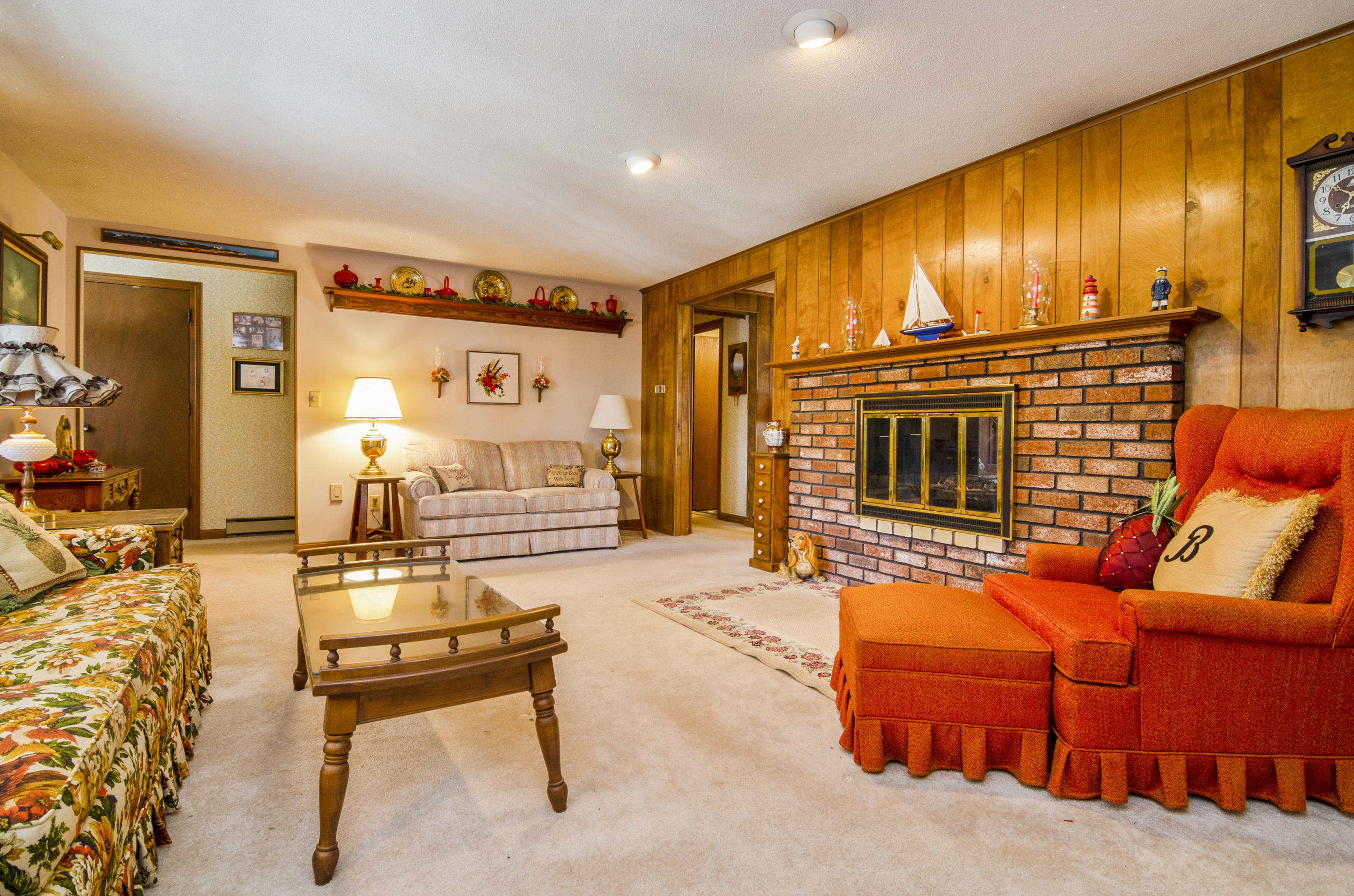 88 Barnacle Road Yarmouth Port, MA 02675 - Photo 7 of 26 005-photo-living-room-6921775
