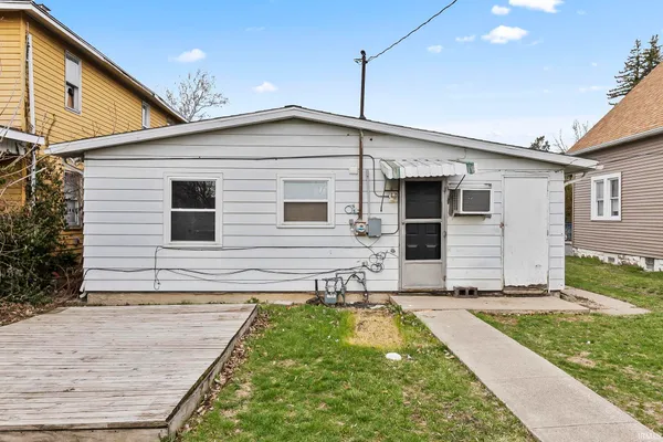 $135,000 | 426 Dalman Avenue, Fort Wayne, IN 46806