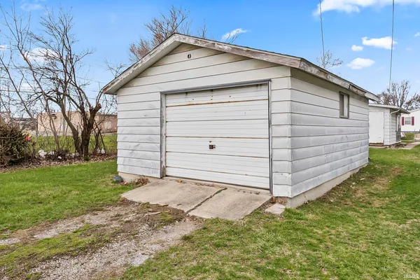 $135,000 | 426 Dalman Avenue, Fort Wayne, IN 46806