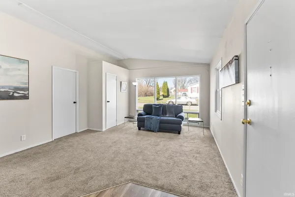 $135,000 | 426 Dalman Avenue, Fort Wayne, IN 46806