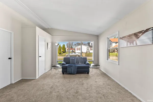 $135,000 | 426 Dalman Avenue, Fort Wayne, IN 46806