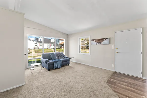 $135,000 | 426 Dalman Avenue, Fort Wayne, IN 46806